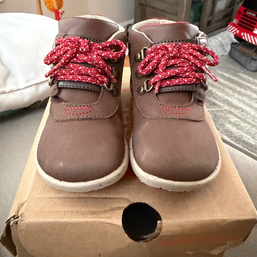 Merrell Kids Brown Boots with Red Accents